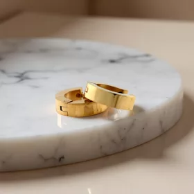 Simple Gold Man