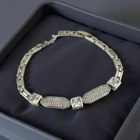 Laura Silver Diamond